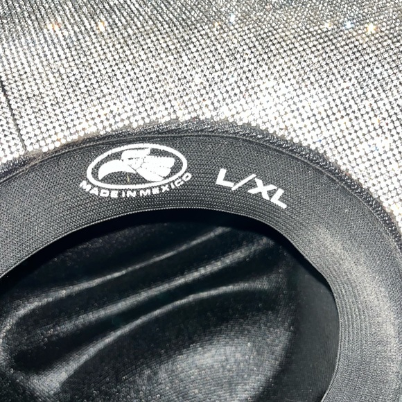 Rhinestone Cowboy/Cowgirl Hat - Picture 4 of 5